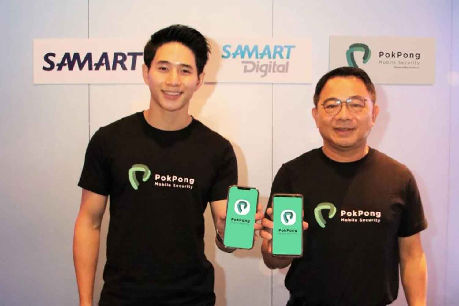 Mr Watchai, right, and Mr Ruttanun at the launch of mobile security app PokPong.