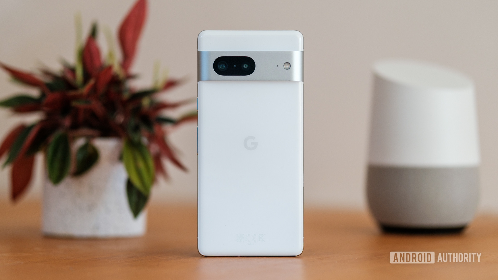Google Pixel 7 Back White